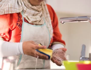 كيف توفر عمالة منزلية مناسبة عبر منصة عون ولون؟